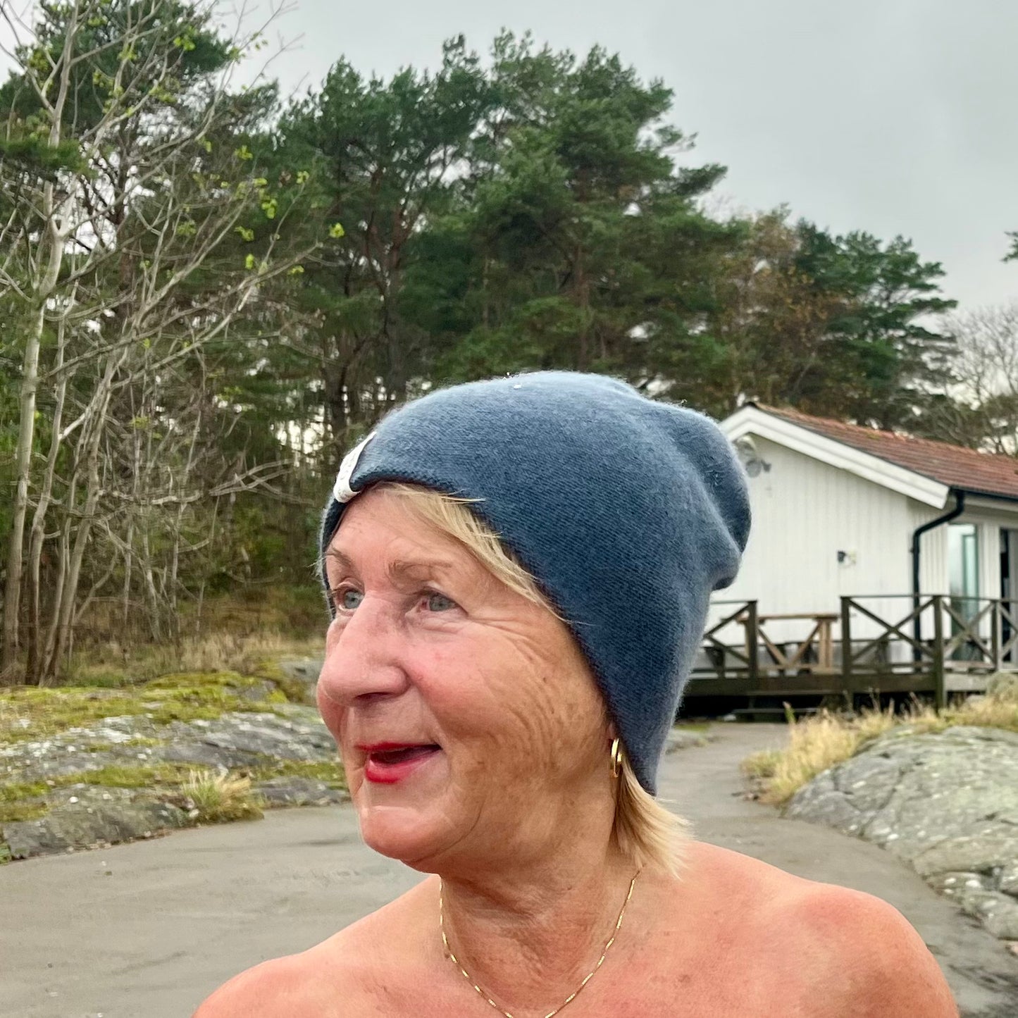 cashmere beanie denim blue