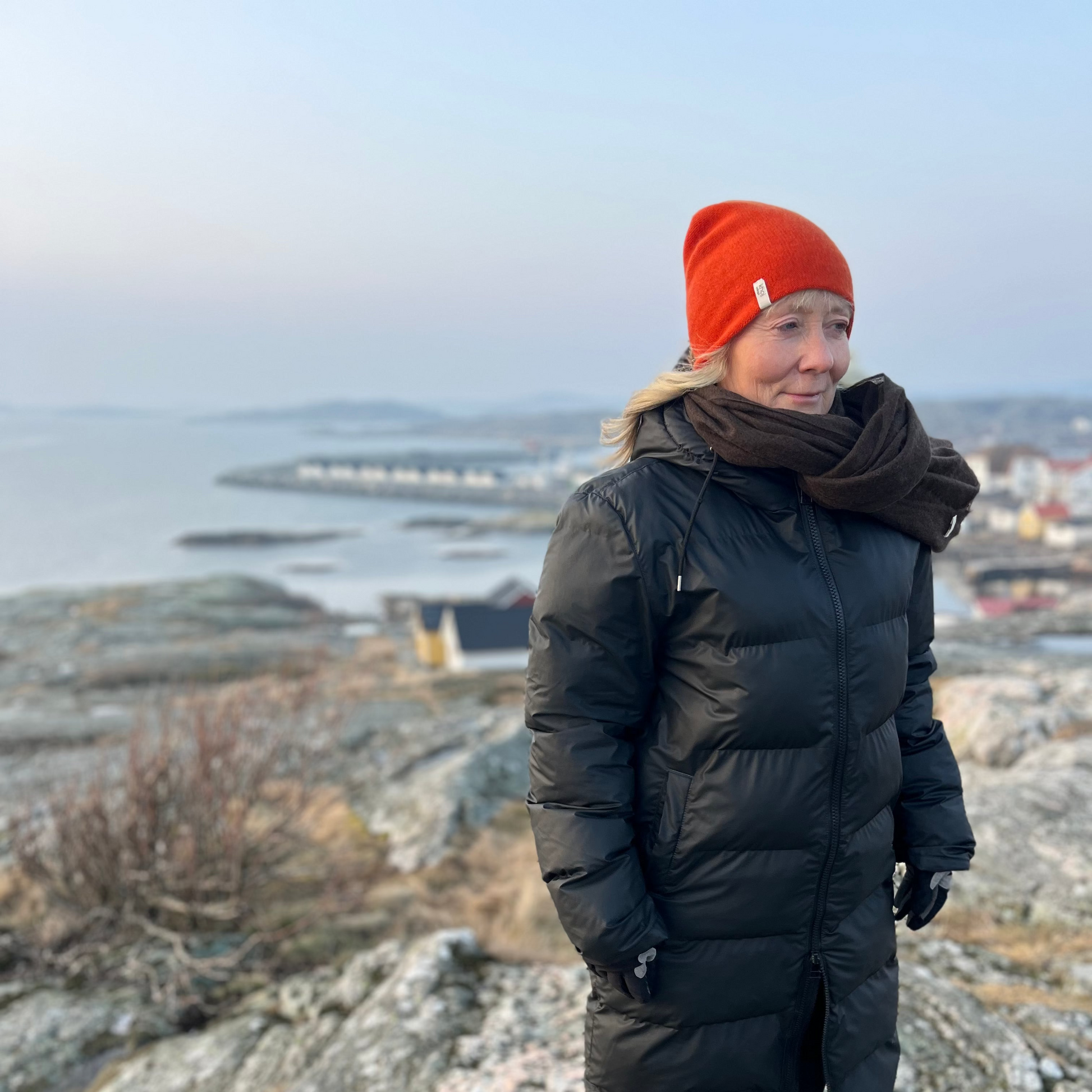 Orange cashmere beanie