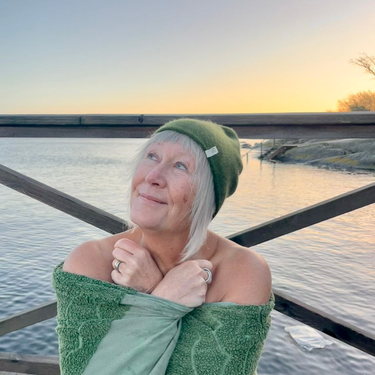 cashmere beanie forest green